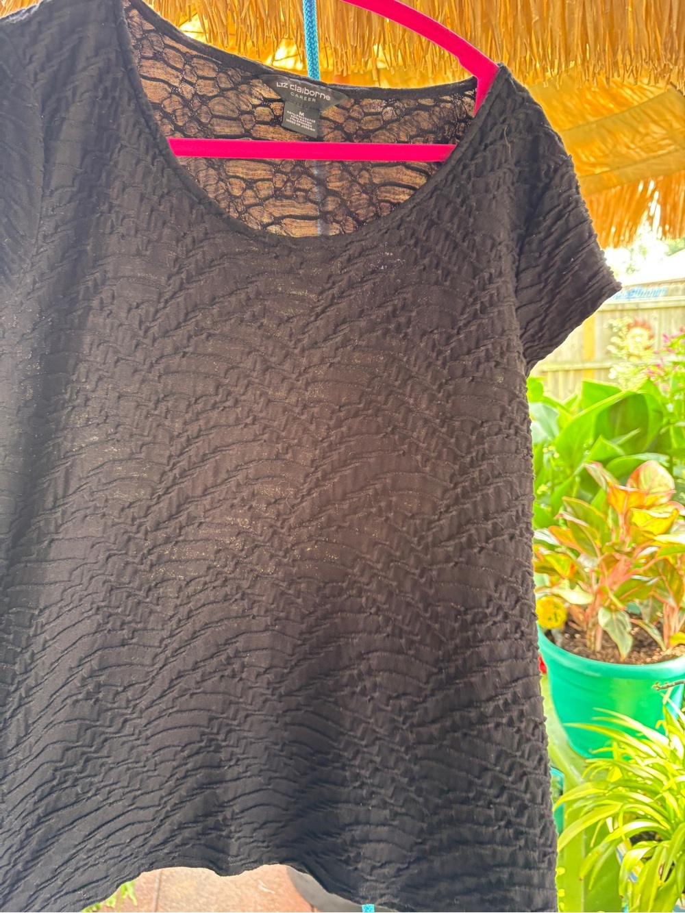Liz Claiborne Black Textured Scoop Neck Short Sleeve Top